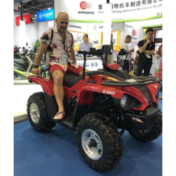Квадроцикл Linhai Z180 червоний